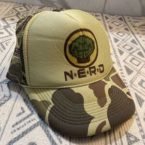 N.E.R.D Trucker snapback Vintage Camo print hat